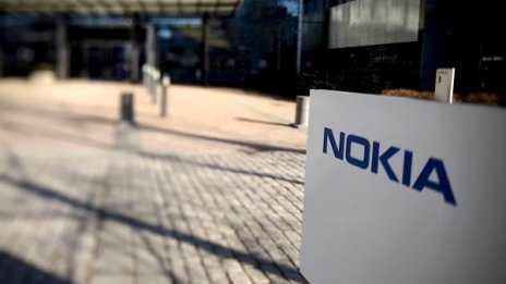 Европа даде благословия за сливането на Nokia с Alcatel-Lucent