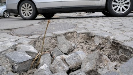 Дупките в София "глътнали" 109 млн. лв. за 5 г.