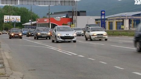 Вече си купуваме нови коли, рециклираме бракмите