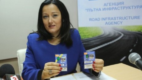Поскъпват ли винетките? Павлова ще мисли!