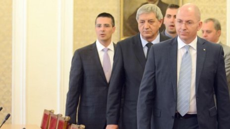 БДЦ пред разпад: 5-има с ултиматум към шефовете