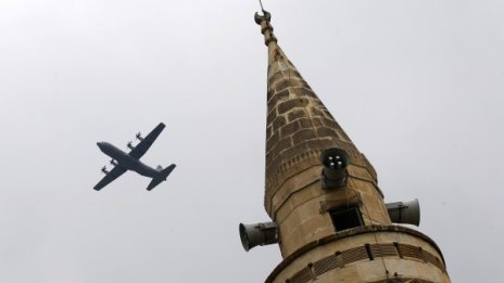 Двама войници загинаха при атентат на кюрдски бунтовници 