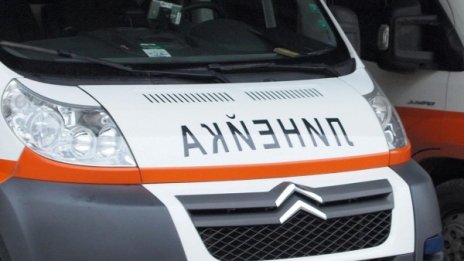 75-годишен в болница след падане от велосипед