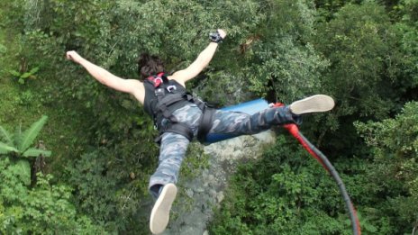 Бънджи скок се оказа смъртоносен в Испания 