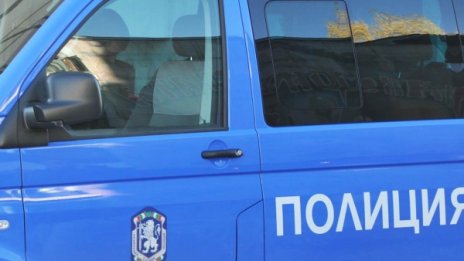 Шуменец се напи и стреля с пистолет в блок