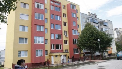 До момента: 1350 панелки одобрени за санирането