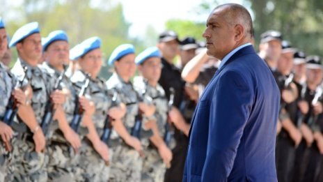 Военните внасят респект, ако дойдат лошите, разясни Борисов