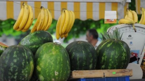 Жегата оскъпи плодовете, динята - с 21% нагоре