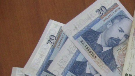 Русенка ''изгоря'' с 10 000 лева
