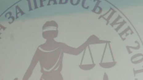 Касиерка, присвоила 15 хиляди, влиза зад решетките