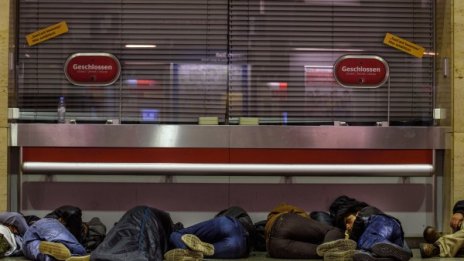 Австрия спря влаковете към Германия