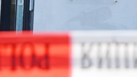 Беларусец полетя от хотел в Елените, загина на място