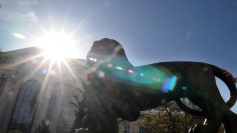 Септемврийското слънце продължава, днес до 34°