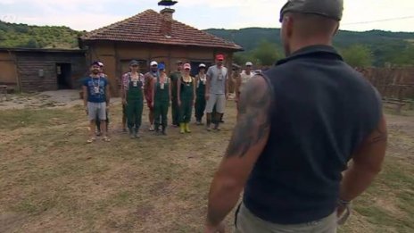 Старшинката: Стани, седни, хапни... фермерю
