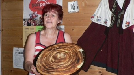 С деликатеси гощават гости от цял свят в Разложко