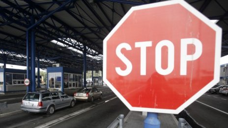 Граничен контрол в Шенген заради бежанците! Но дали не е късно?