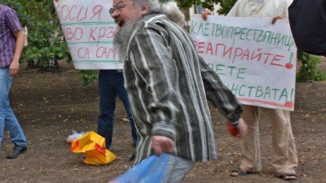 Босия върза МВР: Чакат го пред НС, той не идва  