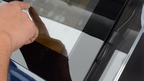 Мераклиите за шофьори държат теорията на таблети 