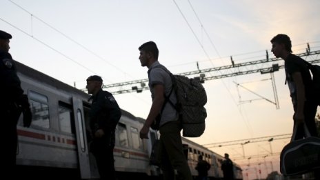 Провериха 2 влака в ЕС от съображения за сигурност
