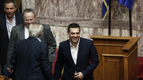 Нови икономии в Гърция предизвикаха протести