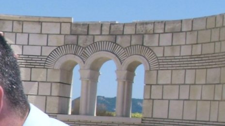Бесарабски българи готвят копие на Голямата базилика в Плиска