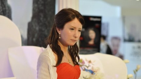 Робот(ка) изигра първа главна роля във филм