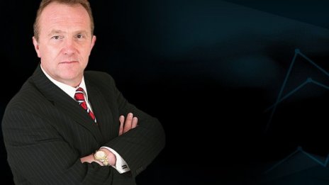 Клиентът има 3 мозъка, не само 1
