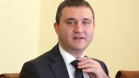 Бюджет 2016 е изпълним, зарече се Горанов