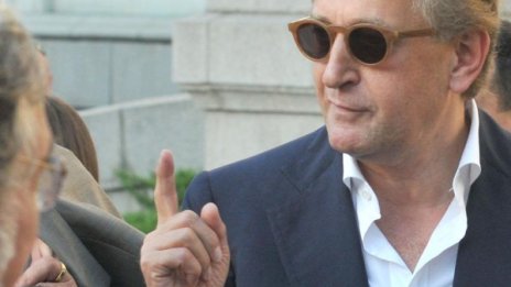 Спас Русев грабна Виваком за ?330 млн.