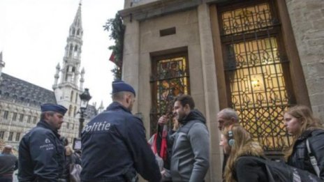 Брюксел затваря училищата и метрото