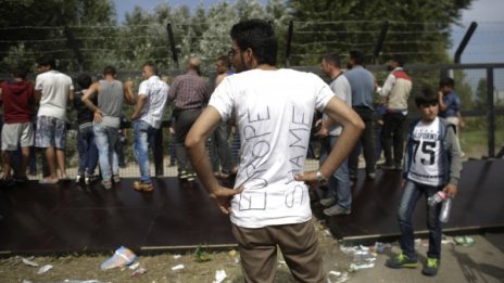 Евреите в Германия скочиха: Да ограничим бежанците!