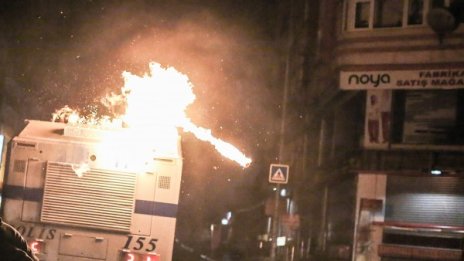 Взрив на метростанция в Истанбул, има ранени