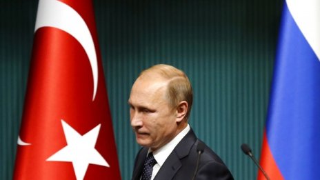 България печели, балансирайки между Русия и Турция