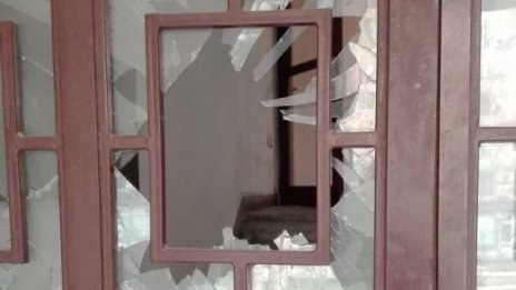 Стъкла, стрес, страх! Говори съсед след взрива в "Младост" 4