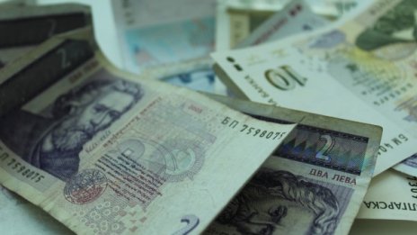 Баба "изгоря" с 10 бона уж за операция