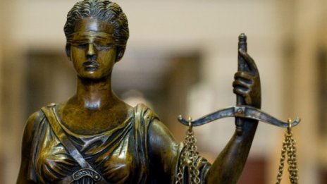 Едва 2 г. затвор за мащехата, убила 2-годишно дете