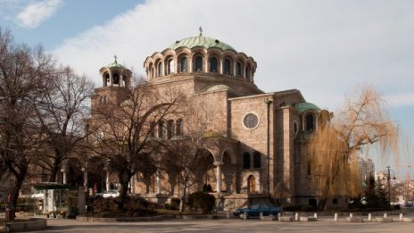 Топ архитекти преобразяват пл. "Света Неделя"
