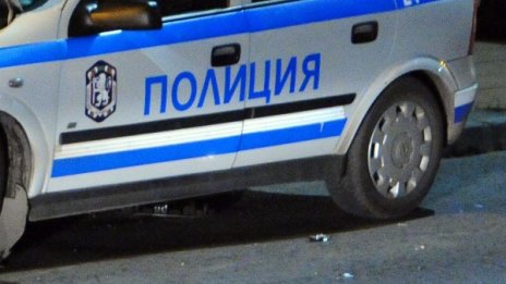 Момче загуби 4 пръста, правило бомба самоделка