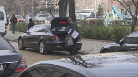 Депутатите изхарчили 1,2 млн. лв., за да… идат при народа