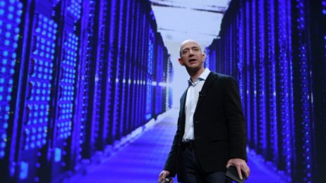 Безос иска Amazon да спечели Оскар