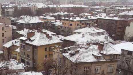 Слънчев и тих ще е първият ден на 2016 година