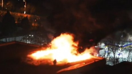 Сигнална ракета подпали покрив в Бургас