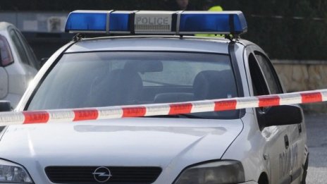 МВР задържа мъж за опит за убийство на... себе си