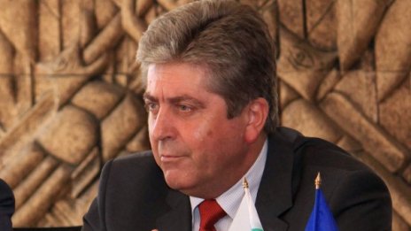 Или Бокова в ООН, или сме вън, намекна Първанов