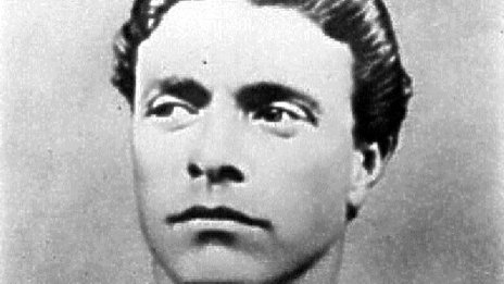 Показват одежди на йеродякон Игнатий