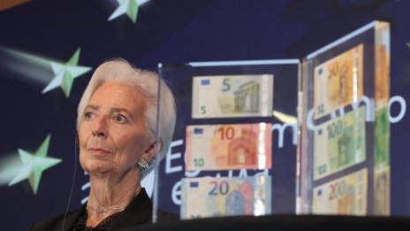 Удоволствие за Европа е да приветства България като 21-я член на еврозоната СНИМКИ