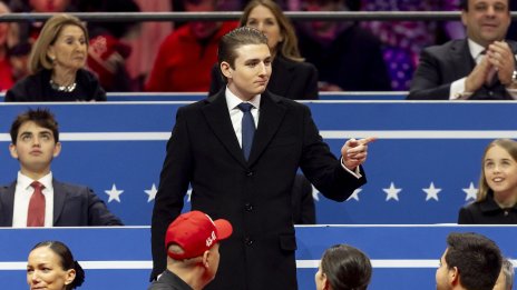 Барън Тръмп се опитва да се отърве от словенския си акцент ВИДЕО