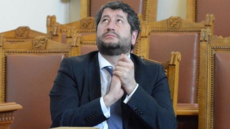 Христо Иванов: Борисов се меси в работата на ВСС!