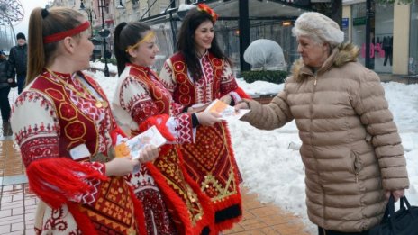 Музика от Холивуд с BG мотиви дава начало на "Сурва"
