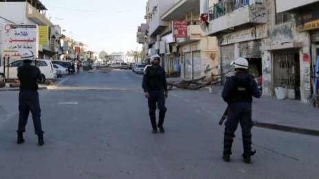 Трима загинаха при нападение срещу джамия в Саудитска Арабия